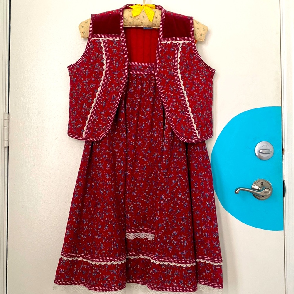 ❌SOLD❌ Gunne Sax Skirt and Vest Set